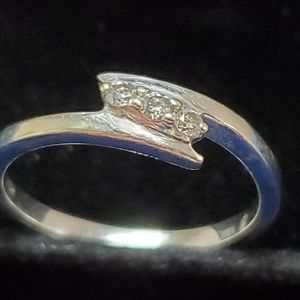 Diamond ring, 1/3ctw